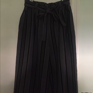 Stripped front tie dress pants NWOT